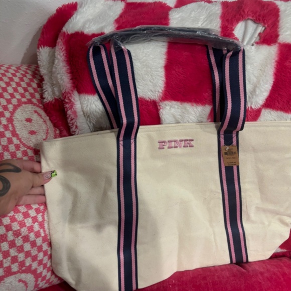 VS PINK CANVAS TOTE - Picture 3 of 3